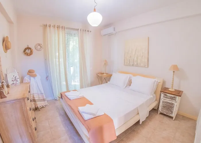 Sani Lili 3 Sani (Chalkidiki)